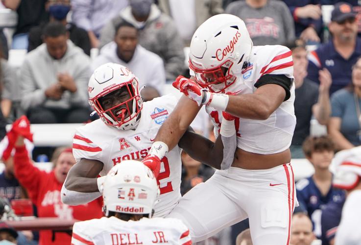 PHOTOS: Auburn and Houston duke it out at the Birmingham Bowl