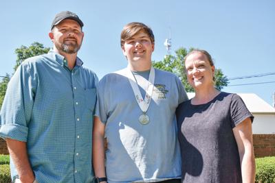 Benjamin Russell’s Nethan Crew places second in state speech competition