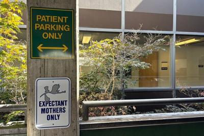High-risk pregnancy doctors publish new standards for care under state abortion bans