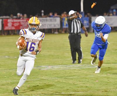 Freshman Morris takes over as Tallassee quarterback