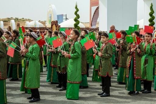 China is pouring in the cash to get its hands on Turkmenistan's vital gas reserves