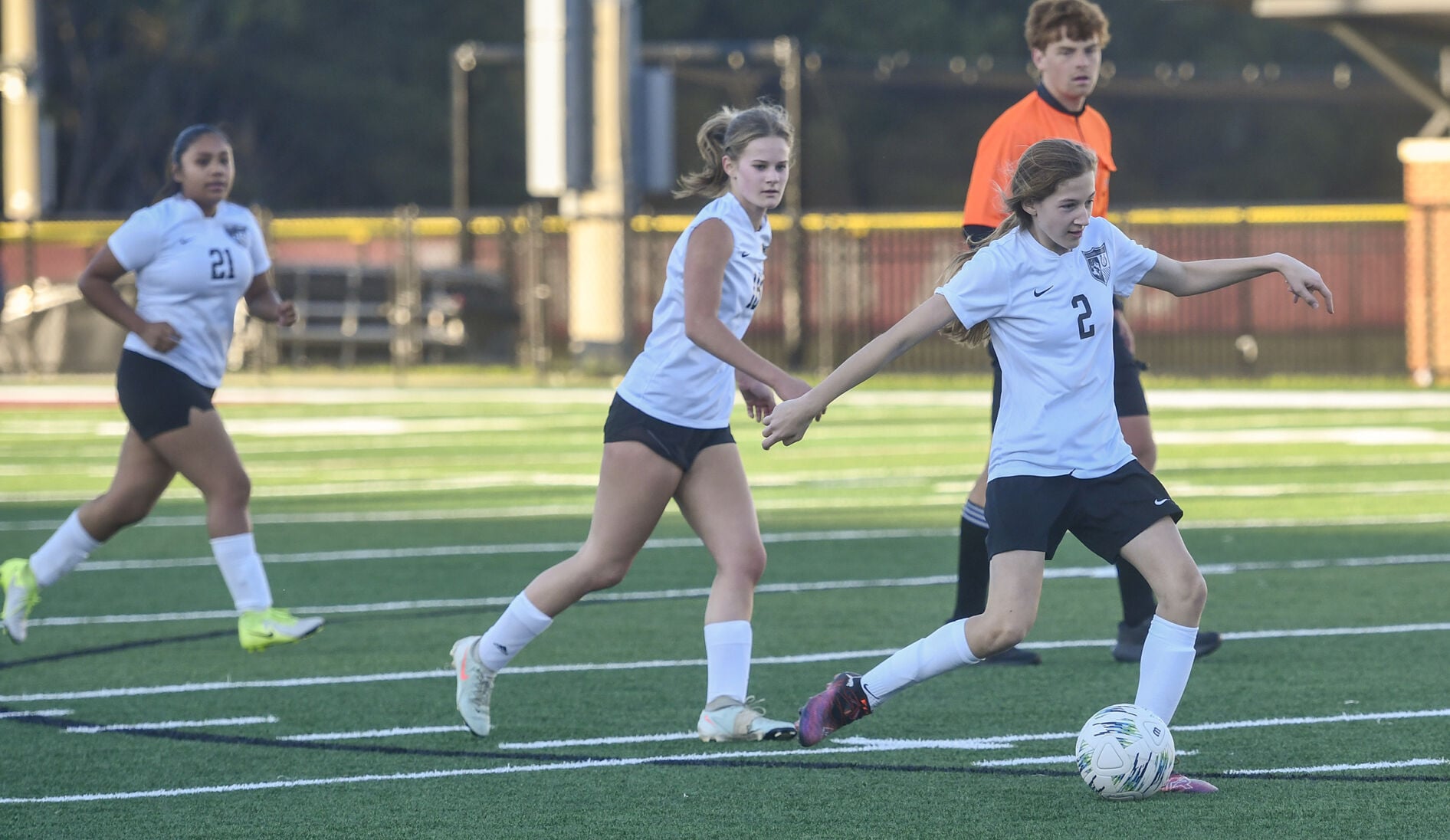 SE at EC girls 17.jpg