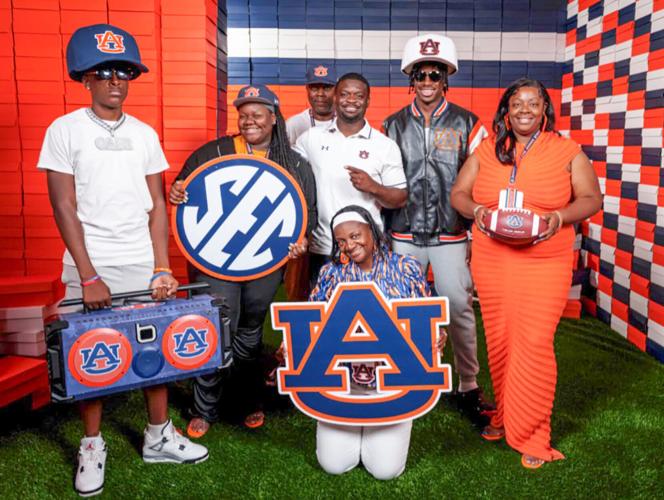 4. Cederian recruiting 001.jpg