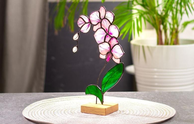 Stained Glass Pink Orchid Tabletop display by Avalglass