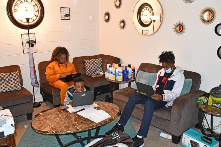 0127 parents remote1.jpg