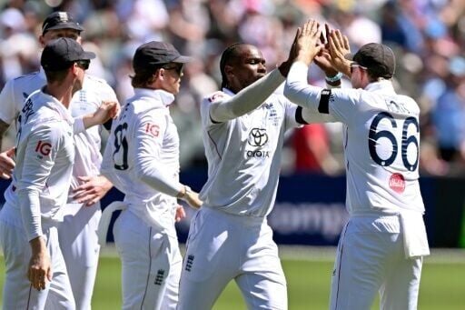 England's Jofra Archer (second right) celebrates after dismissing Australia's Jake Weatherald