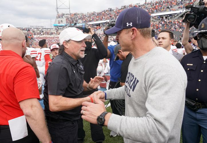 PHOTOS: Auburn and Houston duke it out at the Birmingham Bowl