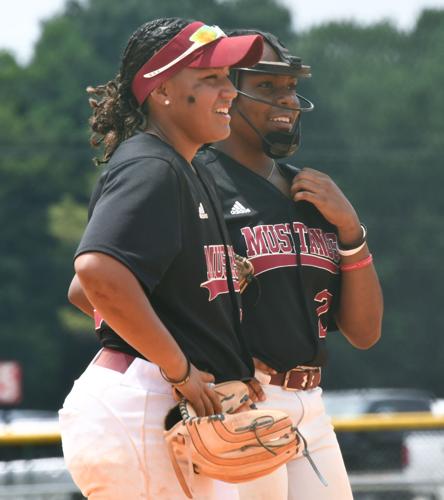 Stanhope Elmore sent home in second round of regionals