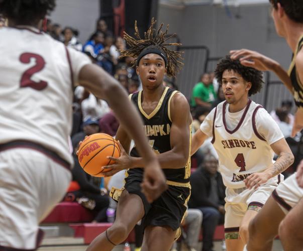 11426 wetumpka boys at sehs.jpg