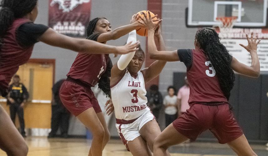 112625 SE-Prattville girls-7.jpg