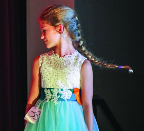 HBS honors cancer awareness in unique way