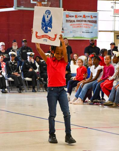 110825 stephens vet program1.jpg