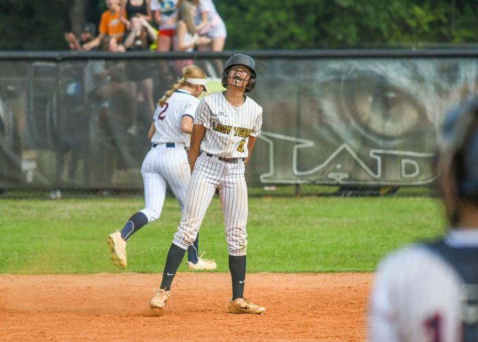 050626-dadeville softball 002.jpg