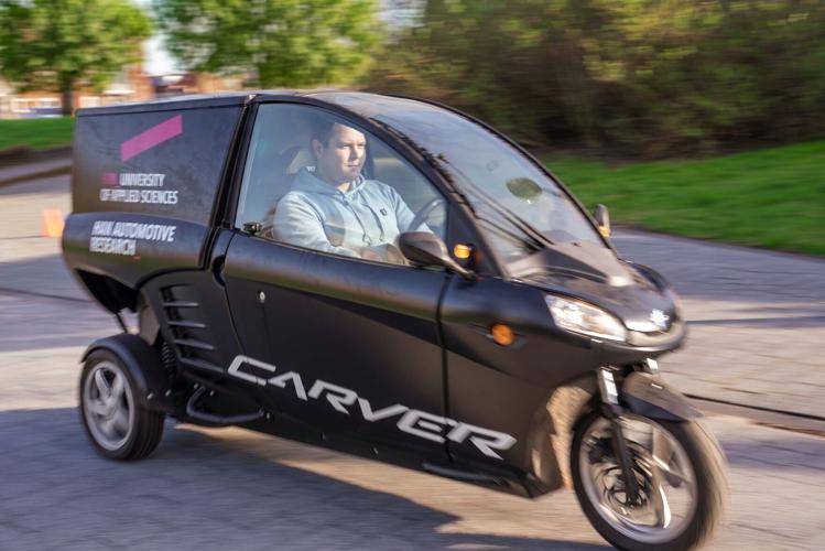 The Carver, a Light Electric Vehicle (LEV), in action during the LEVERAGE kick-off event at Breda University.