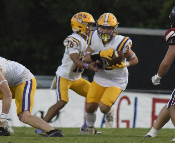 Late turnover dooms Tallassee in opener