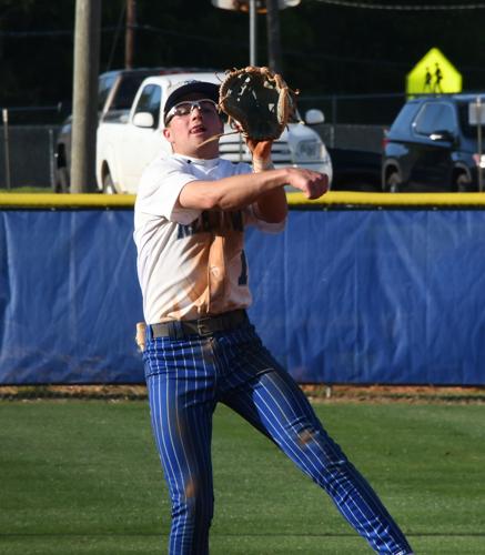 Reeltown wins first game of area championship series over Thorsby