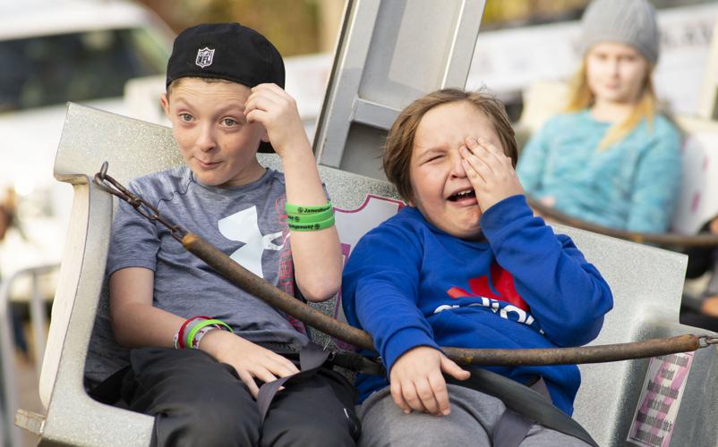 PHOTOS: Christmas on the Coosa