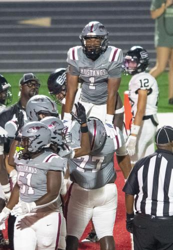 Stanhope Elmore hosts Smiiths Station