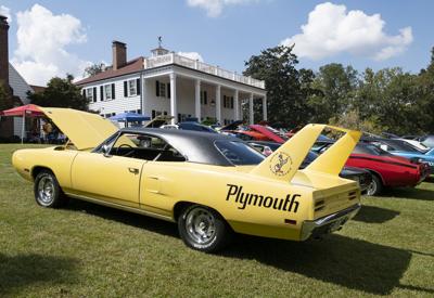 SHAKE, RATTLE AND ROLL: Pennsylvania husband and wife drive ‘71 Superbird 850 miles to reunion