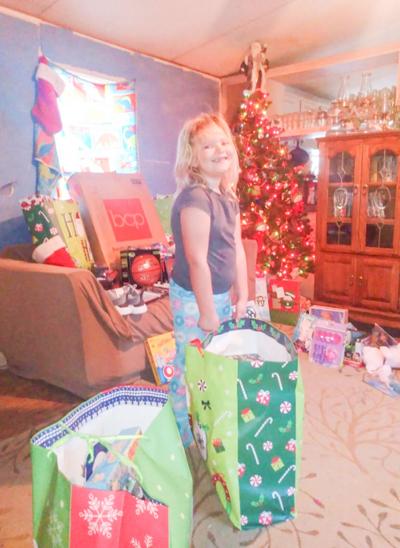 100825Christmasministry.jpg