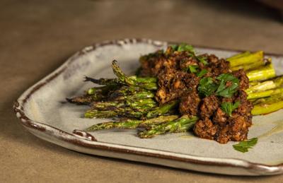 Grilled Asparagus and Romesco
