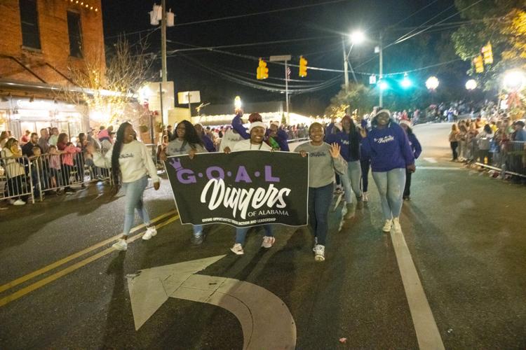 PHOTOS: Christmas on the Coosa