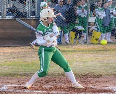 Senior Spotlight: Bulldogs thrive under pressure, as leaders