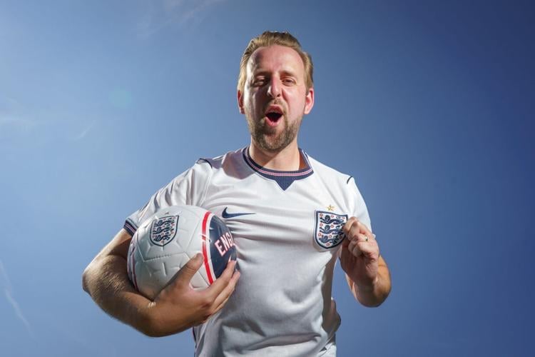 Harry Same! England hero’s lookalike predicts winner from Kane v Norway