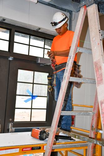 110125 brhs final constr19.jpg