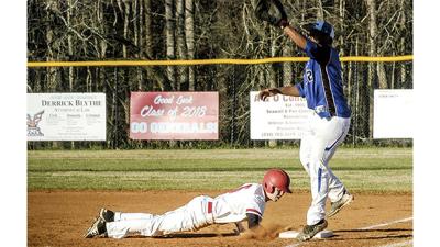 Horseshoe Bend racks up 14 hits in win over Coosa