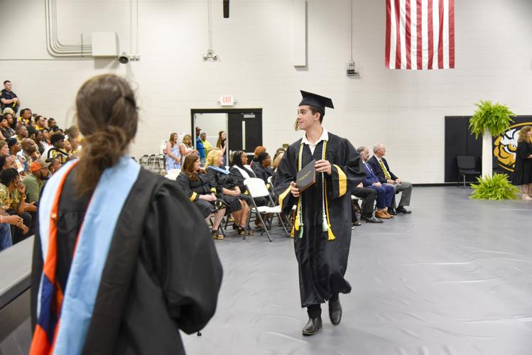 052726DHSGRAD11.jpg