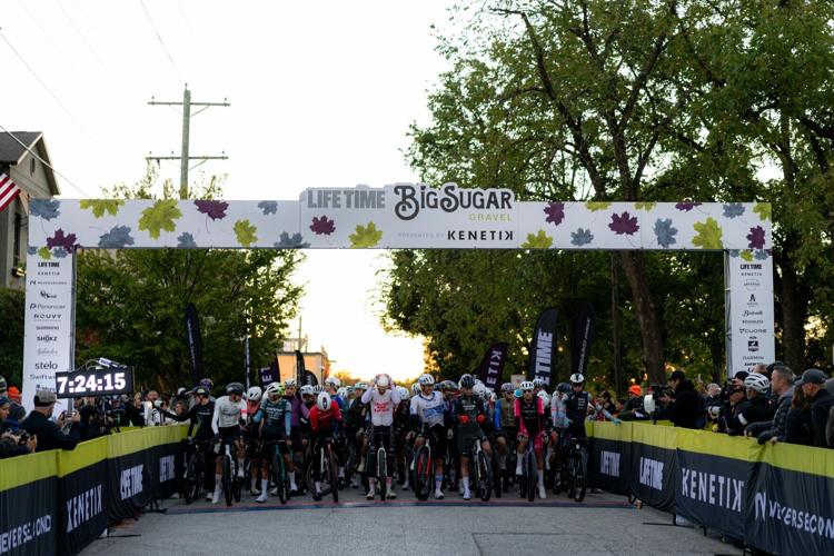 Start line of 2026 Life Time Big Sugar Gravel