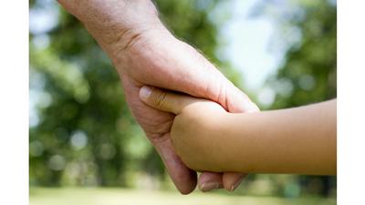 CONNECTING THE DOTS Family Resource Center helps families help themselves