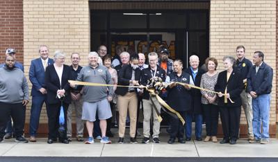 Dadeville unveils new fieldhouse