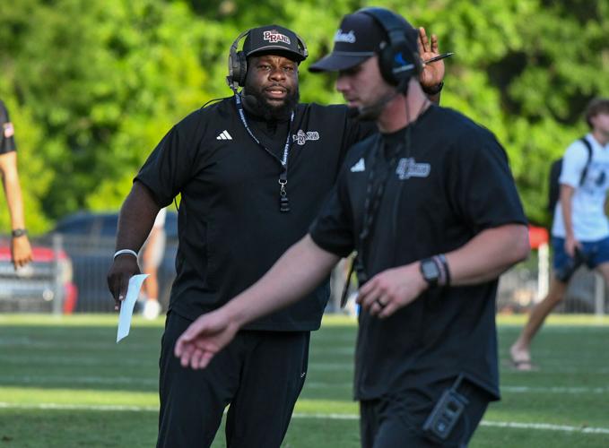 brhs spring scrimmage 007.jpg