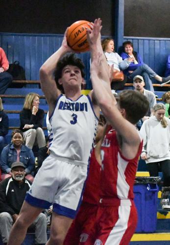 Reeltown improves to 2-0