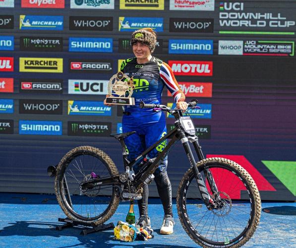 Harriet ("Hattie") Harnden of AON Racing, winner of the Gates 100k Belted Purse. 
Photo by Sebastian Sternemann.