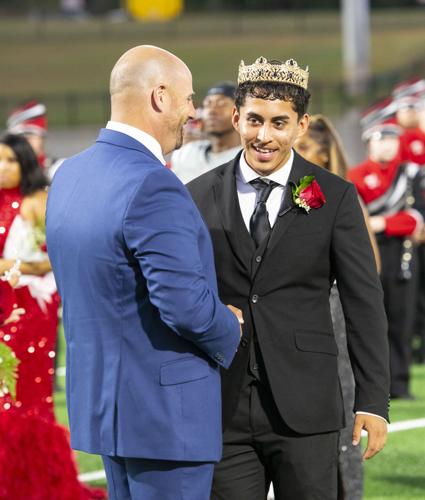 Stanhope Elmore hosts Smiiths Station