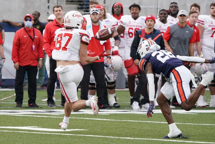 PHOTOS: Auburn and Houston duke it out at the Birmingham Bowl