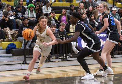 020426 wetumpka girls basketball.jpg