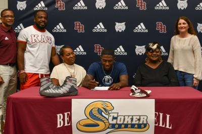 Jamarion Whetstone to wrestle at Coker