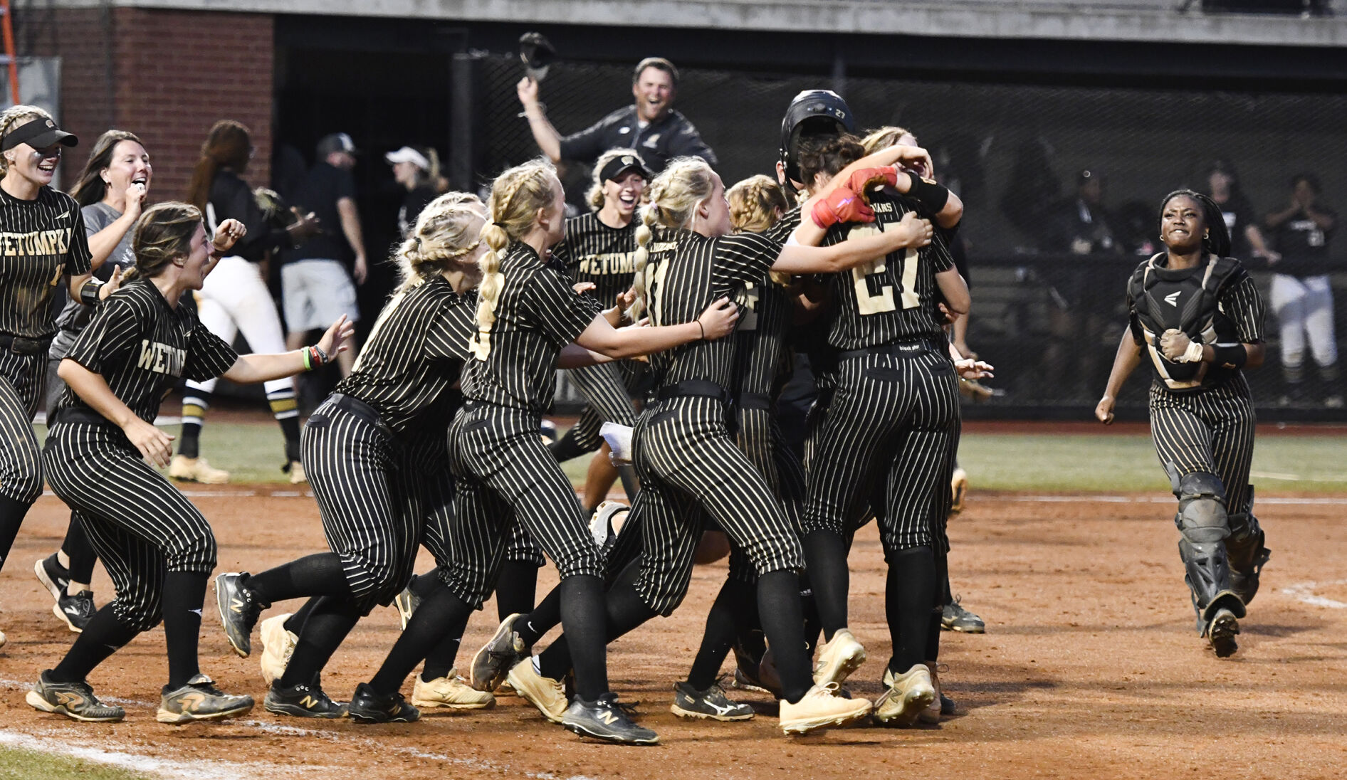 PHOTOS: Wetumpka softball wins AHSAA Class 6A state championship