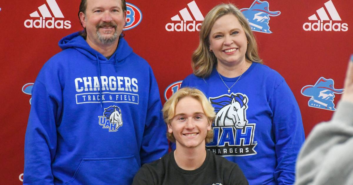 Layfield makes college decision official | Alexander City Outlook ...