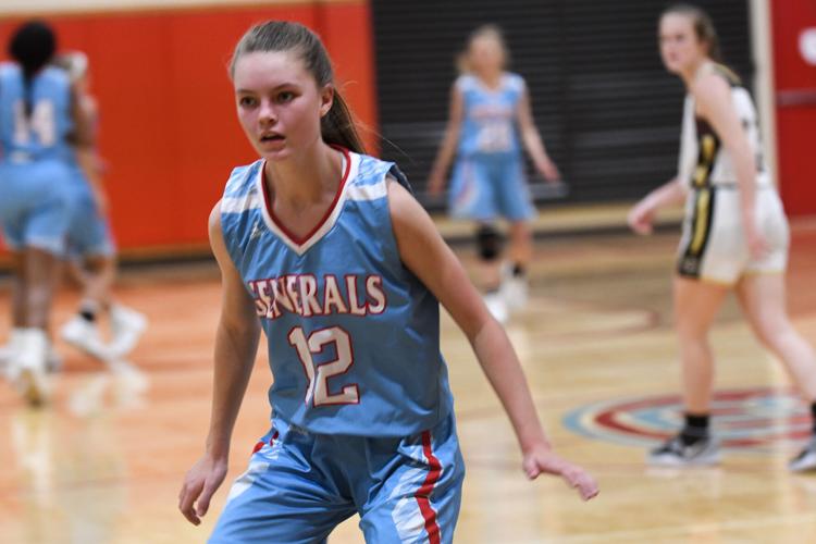 PHOTOS: Horseshoe Bend wins a game and loses a game versus B.B. Comer Tuesday night