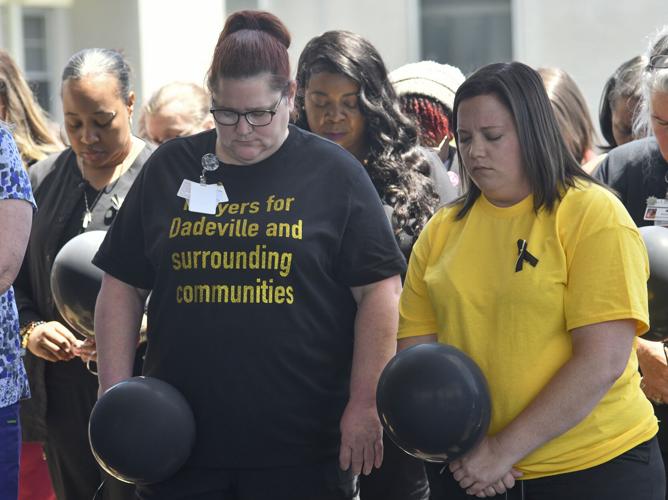 PHOTOS: Elmore Community Hospital Prayer Vigil