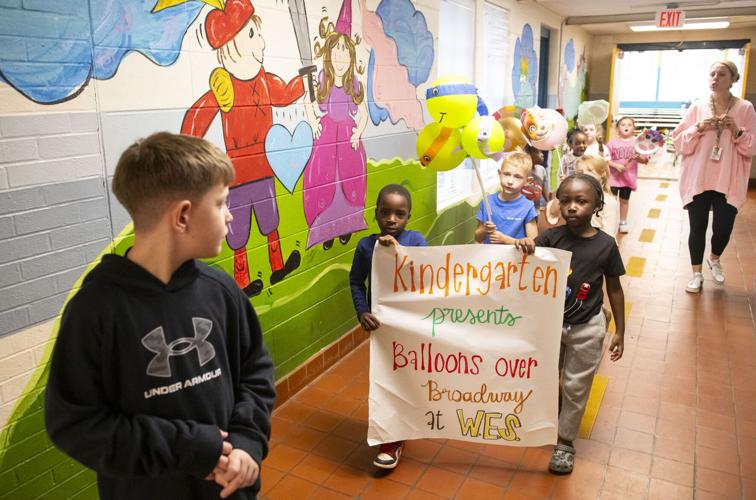 202511201 Balloons 002.jpg