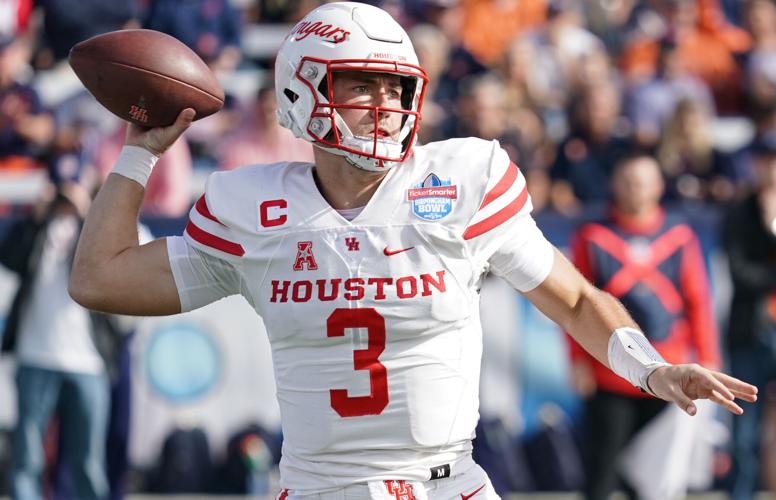 PHOTOS: Auburn and Houston duke it out at the Birmingham Bowl