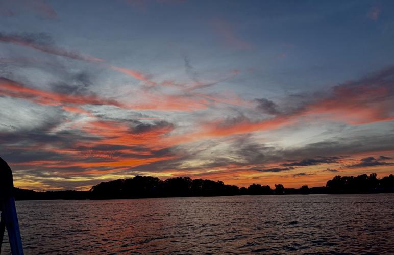 Pink Streaks Sunset.jpeg