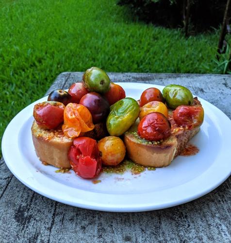Toasty tomatoes amp up a traditional Southern snack