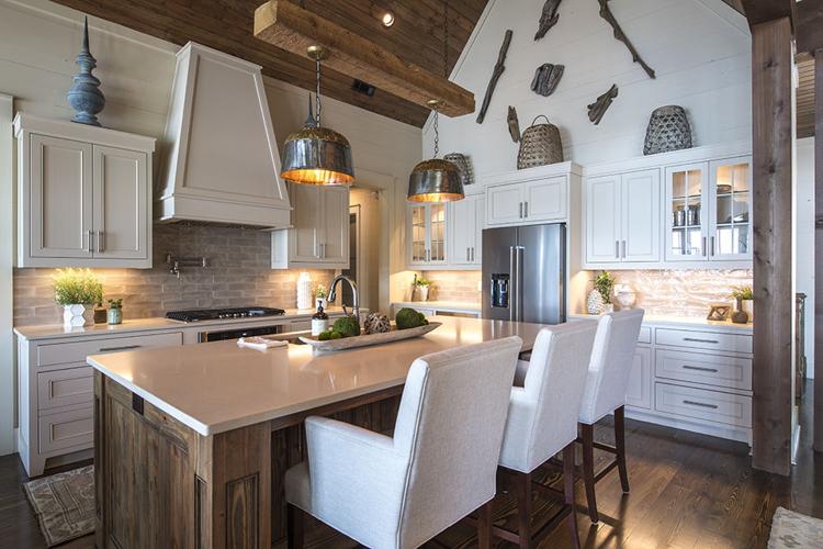 A Haven at the Lake | Homes | tpimediagroup.org